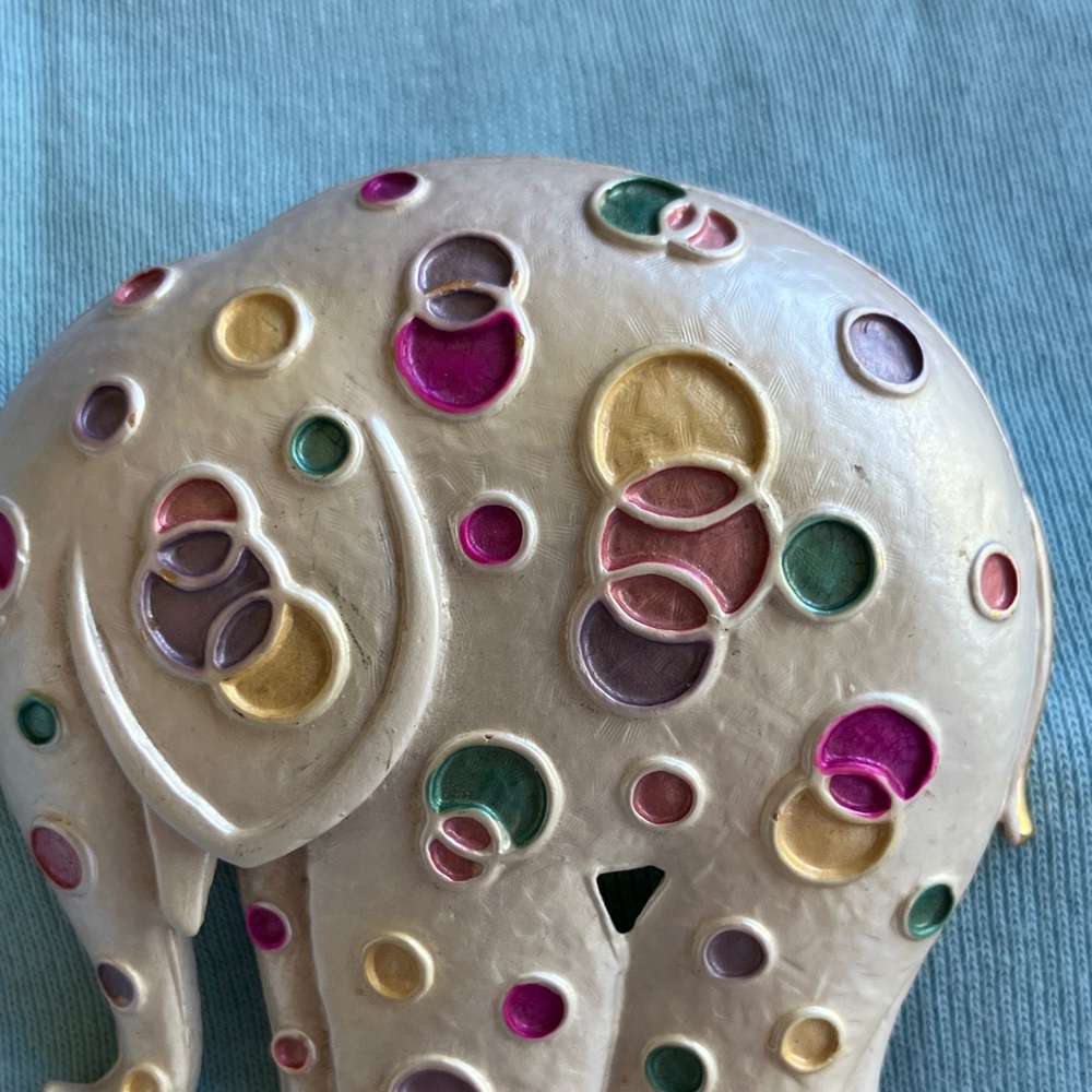 Colorful Elephant Brooch - Picture 4 of 6